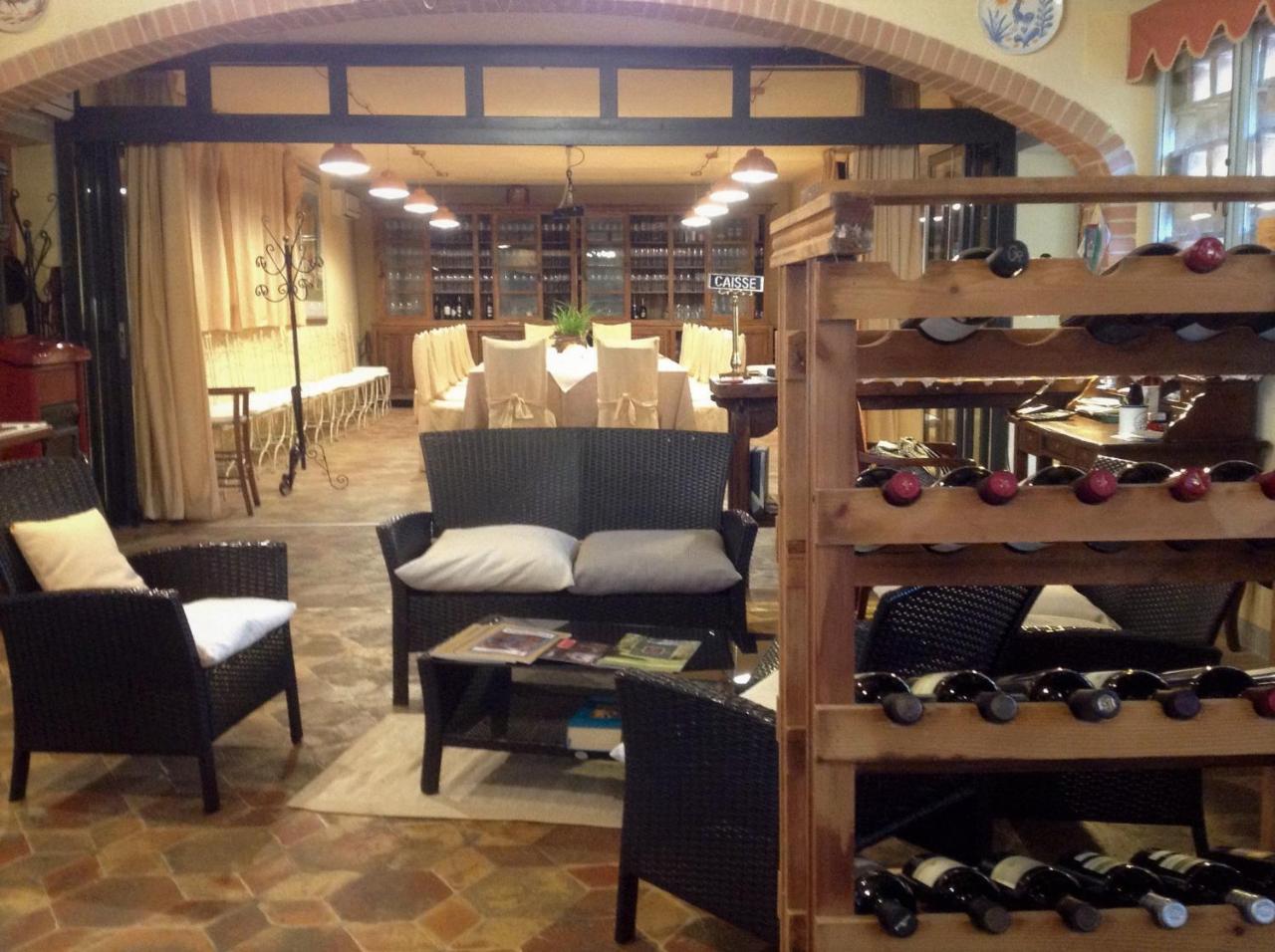 Country Hotel Poggiomanente Умбертиде Екстериор снимка